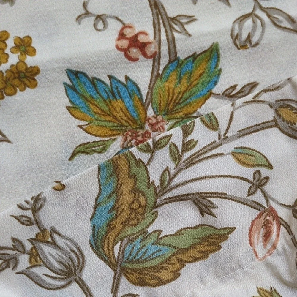 Vintage Ward Floral Standard‎ Percale Pillowcases - Cotton/Poly Blend - 30x20